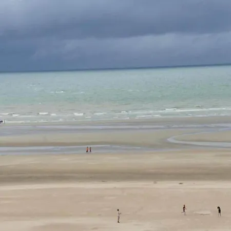 In Near The Sea, Cleaning Included Apartament *